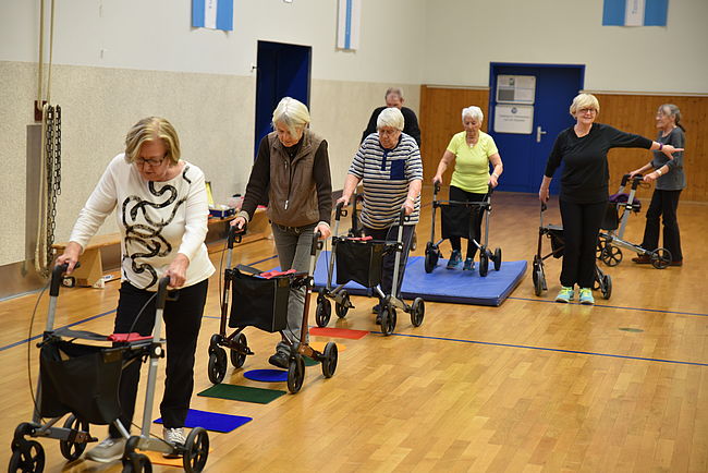 Rollatorsport für Hochaltrige und Gehandicapte