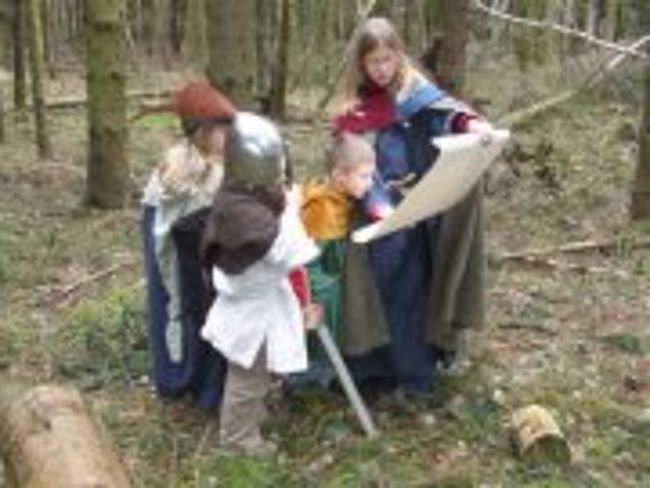 Die Waldritter kommen - Erlebnispädagogik unter Einfluss des Mittelalters