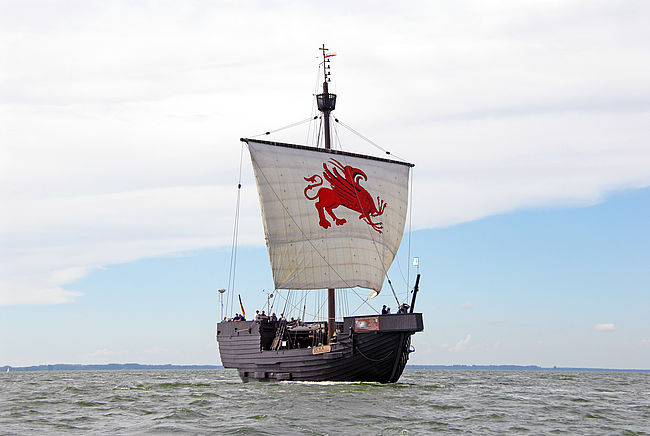 Traditionsschiffvereins “Ucra- die Pommernkogge e. V.