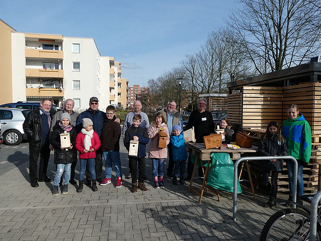 Senioren und Jugendliche in der Weststadt