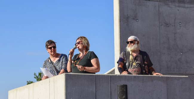 Biker und Menschen mit Behinderung