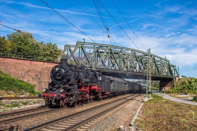 Dampfnostalgie Karlsruhe - eine Sektion der Ulmer Eisenbahnfreunde e. V.