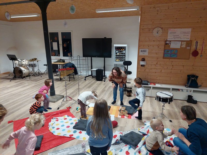 Rhythmusspiel in der musikalischen Früherziehung