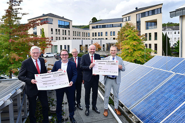 Wir machen die Dächer voll, Sparkassenstiftung Zukunft Kreis Ahrweiler