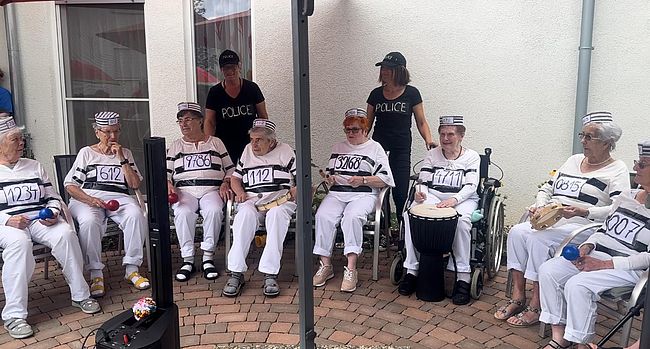 Senioren musizieren mit allen Sinnen