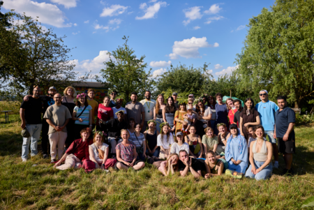 Gruppenfoto im Garten