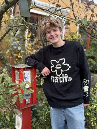 Jonte vor dem ersten seiner Saatgutautomaten