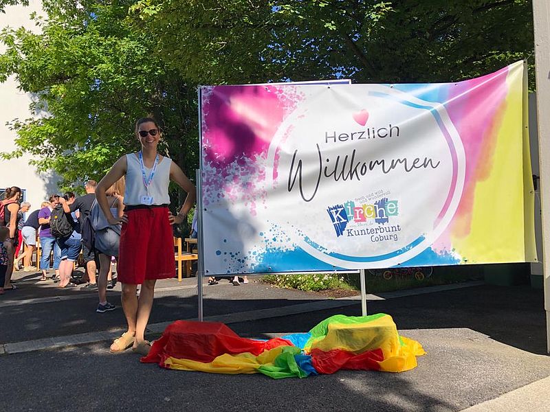 Polonaise tanzen im Schlosspark Niederfüllbach
