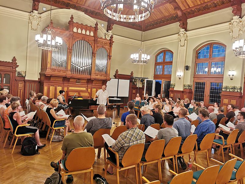 Musikalischer Brückenbauer in Aktion