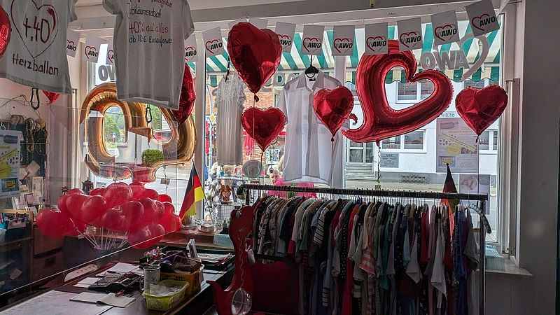 der Laden ist festlich geschmückt!