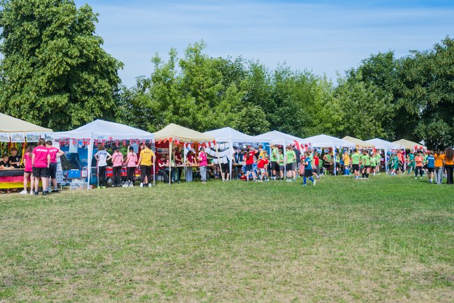 Pfeffersport e.V. - FAIR FRIENDS 2023/24: Fußball und sportliche Begegnung als Brücke für Bildung und Demokratie