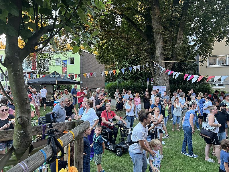 Das Quartiersnetz bringt den Frühling in die Innenstadt von Buer