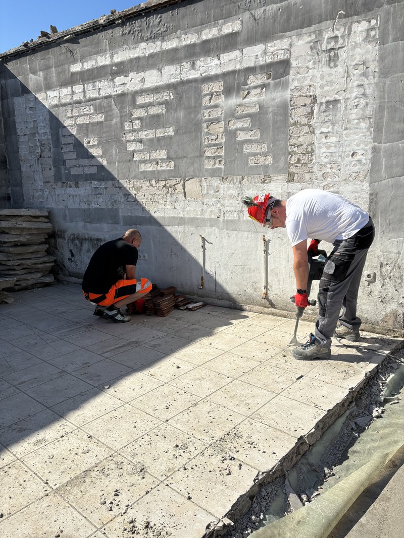 Menschen die ehrenamtlich Arbeiten 