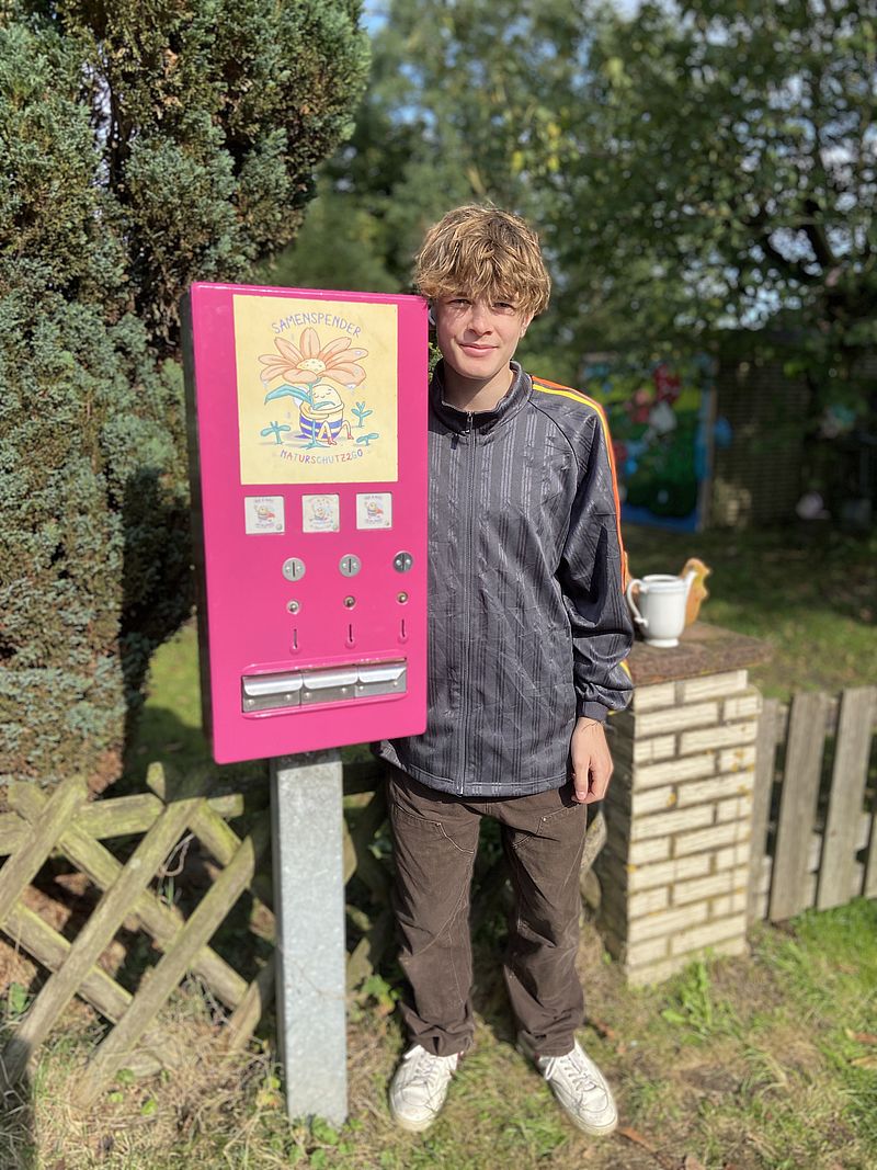 Ein umgebauter Kondomautomat 2024