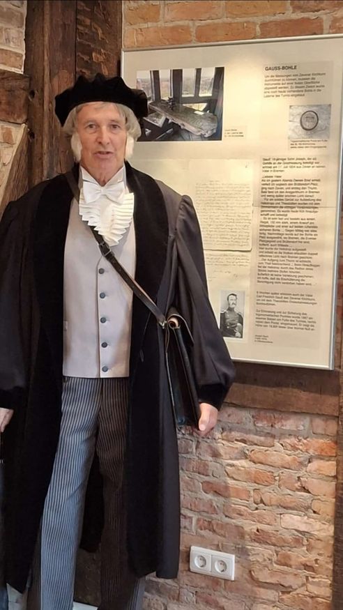 als Gästeführer in der Figur Carl-Friedrich Gauss